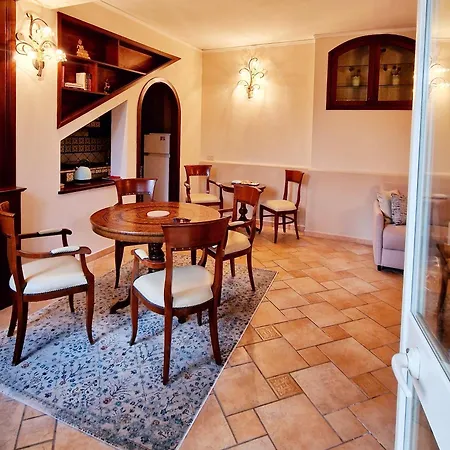 Donna Rosa - Your In