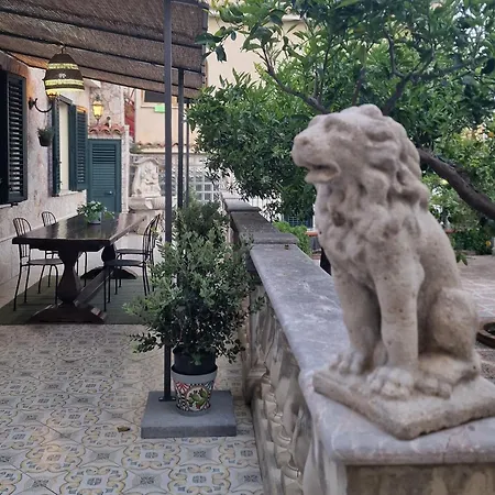 Donna Rosa - Your In Apartment Taormina