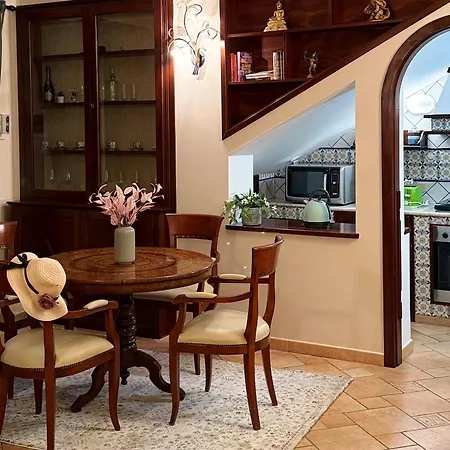 شقة Donna Rosa - Your In