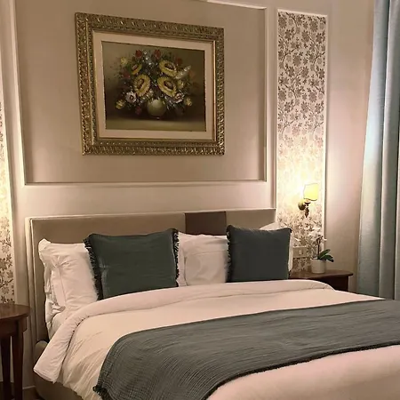 Donna Rosa - Your In شقة تاورمينا