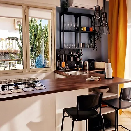 Donna Rosa - Your In * تاورمينا