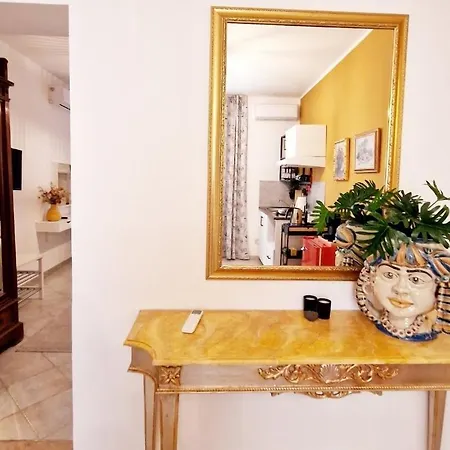 Donna Rosa - Your In *