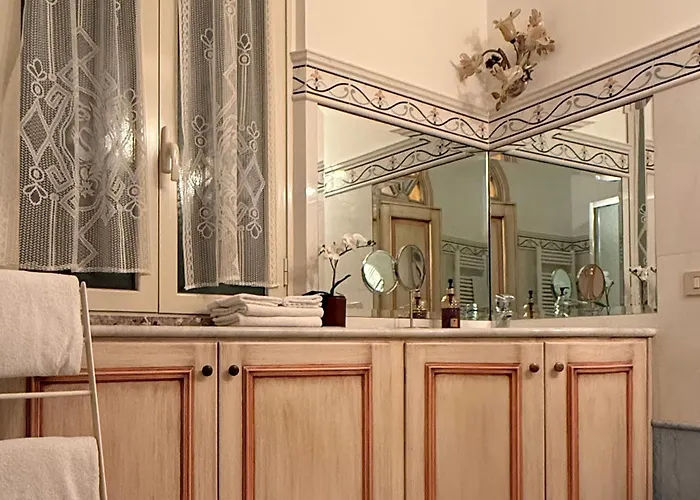 Donna Rosa - Your In דירה *