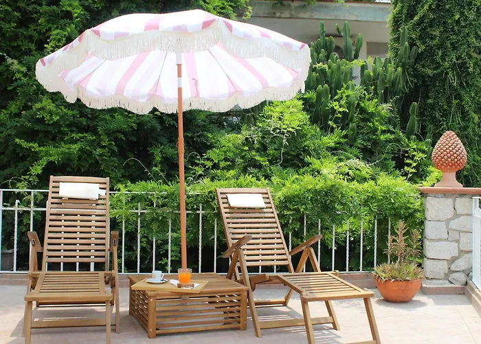 Donna Rosa - Your In * טאורמינה