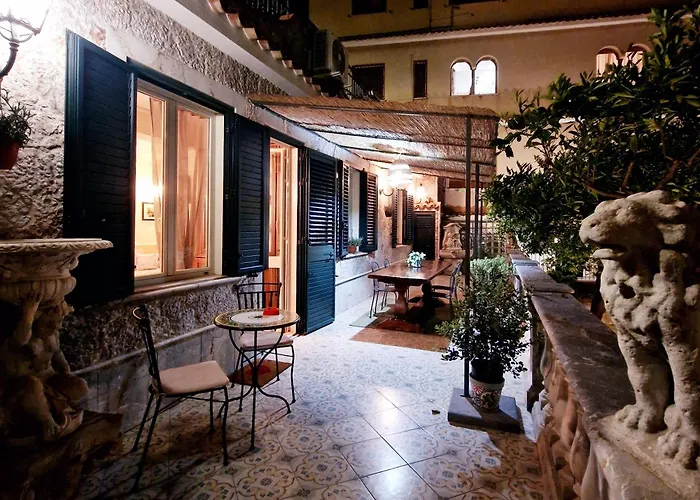 דירה Donna Rosa - Your In טאורמינה